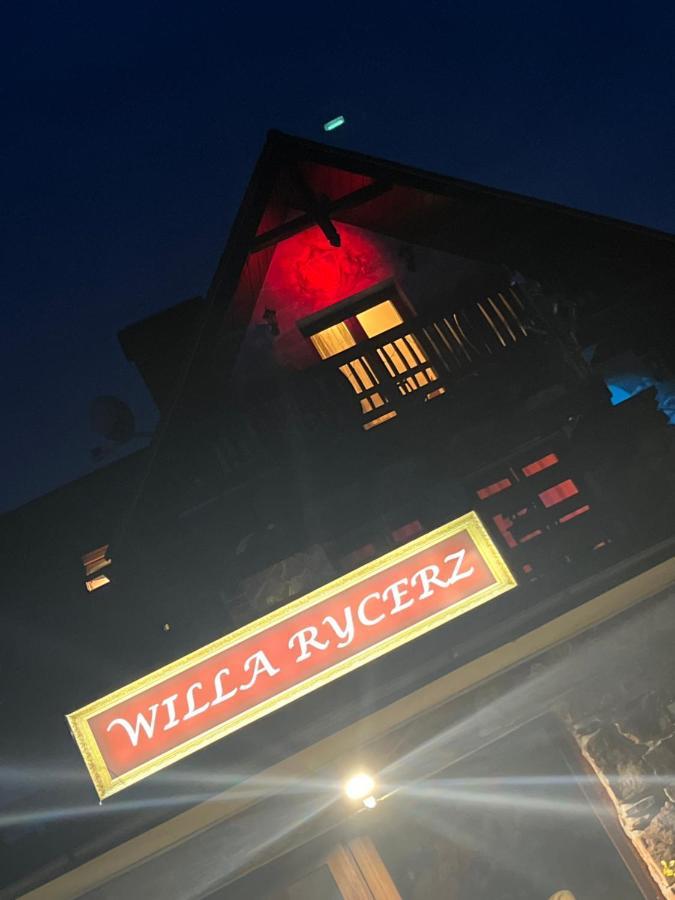 Willa Rycerz Niedzica Zamek Exterior foto